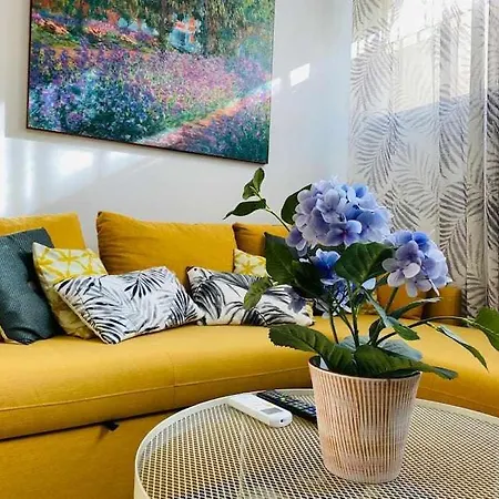 Bazan Apartamento En El Centro De Apartmán